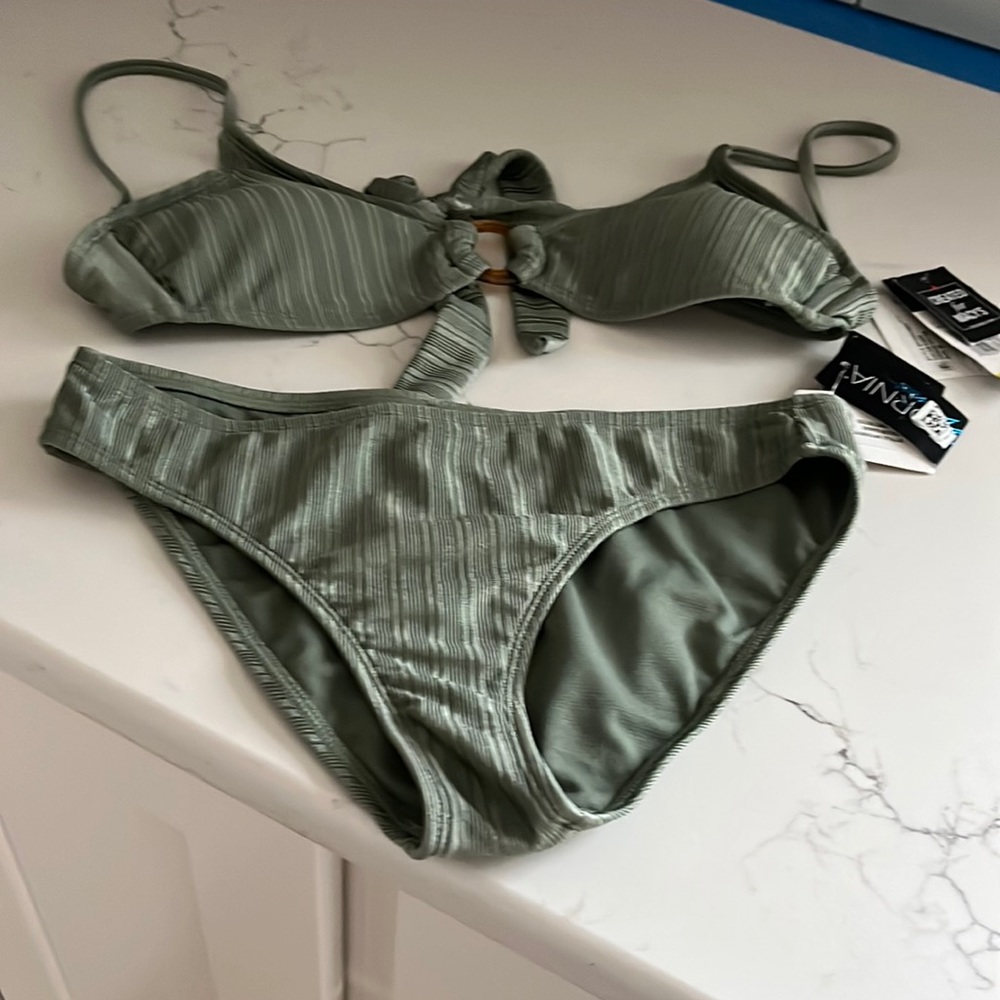 New with tags! Super cute bikini !